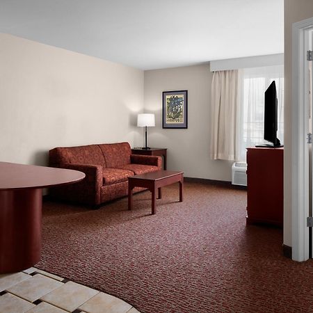 ลาร์คสเปอร์ แลนดิง เบลวู - แอน ออล -สวีท โฮเต็ล Hotel แบลวิว ภายนอก รูปภาพ